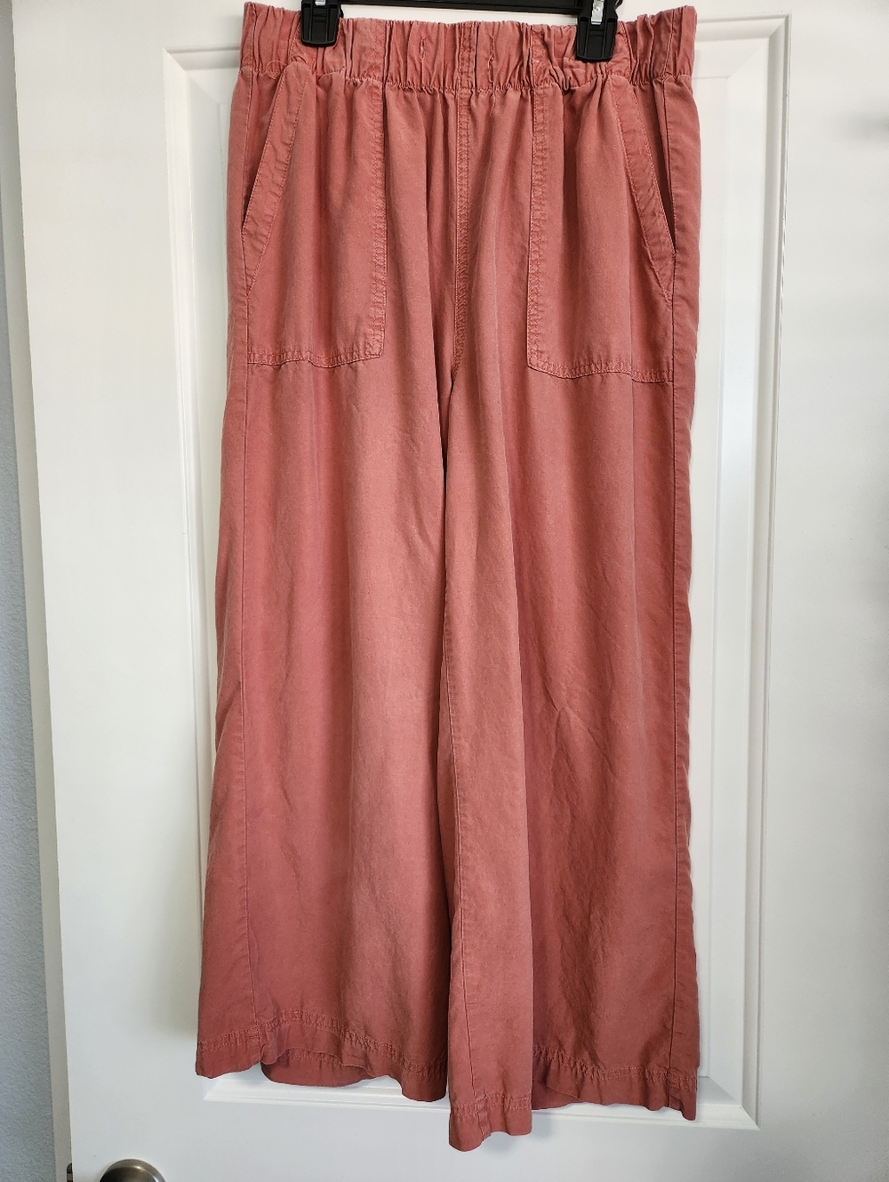 Women's Cropped Wide-Leg Pants in Dusty Rose